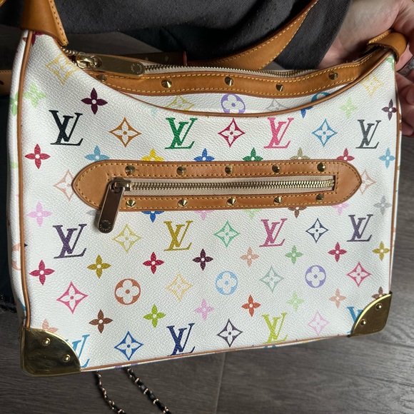 LOUIS VUITTON Monogram
Multicolor Boulogne shoulder bag - Picture 9 of 16